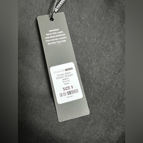 Fashion Nova Black Flare & Wide Leg Jeans size 9 - Picture 3 of 9